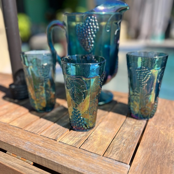 Vintage Indiana Glass Co Carnival Glass Set - Pitcher And 3 Water Glasses - Picture 1 of 12